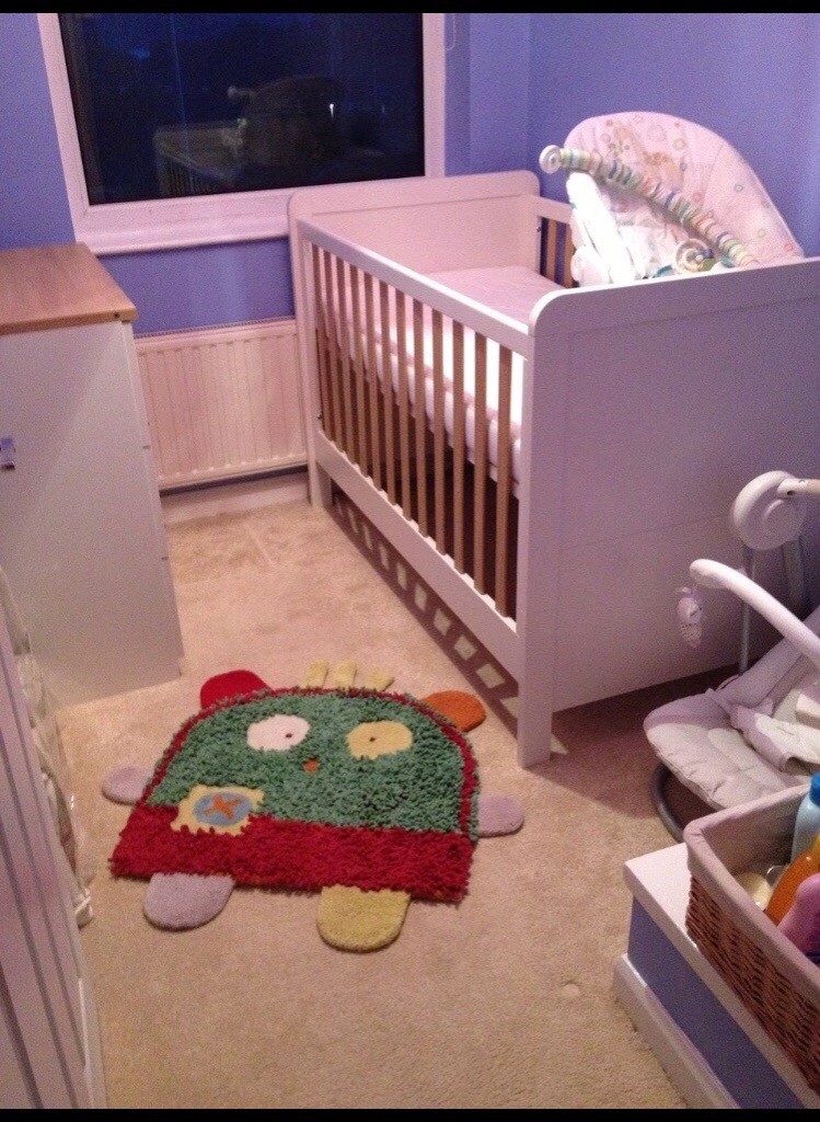 mamas and papas cream cot bed